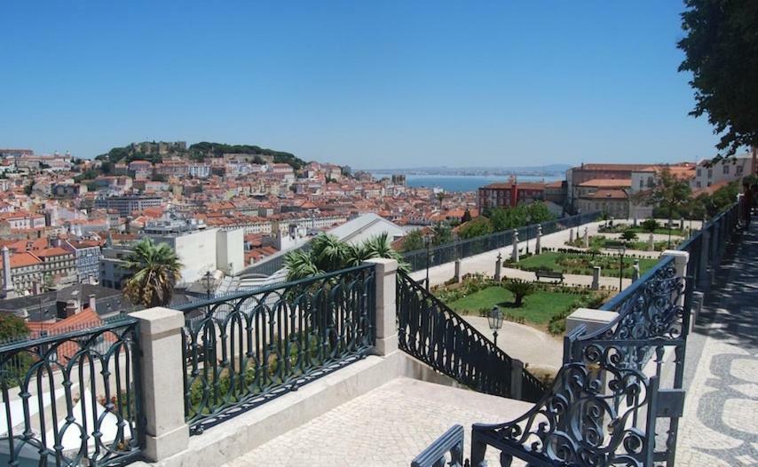 Monte Do Carmo 31, Príncipe Real Apartamento Lisboa